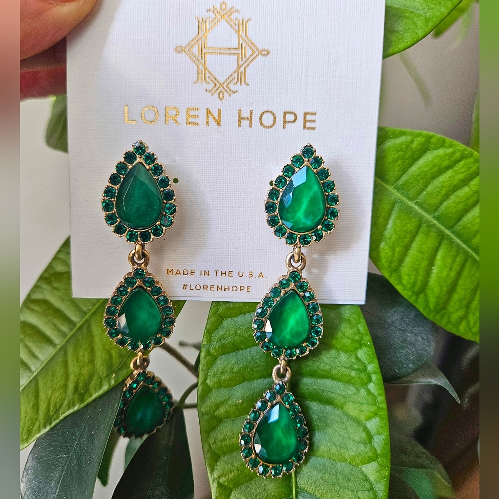 Loren Hope 💚 Emerad Green 💚